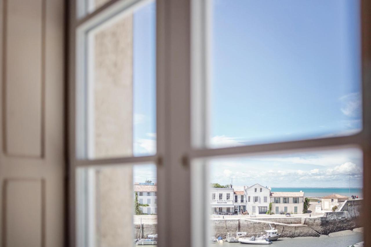 サン・マルタン・ド・レXVIII Century Gem With Magnificent Views Of The Harbour With A Private Garageアパートメント エクステリア 写真